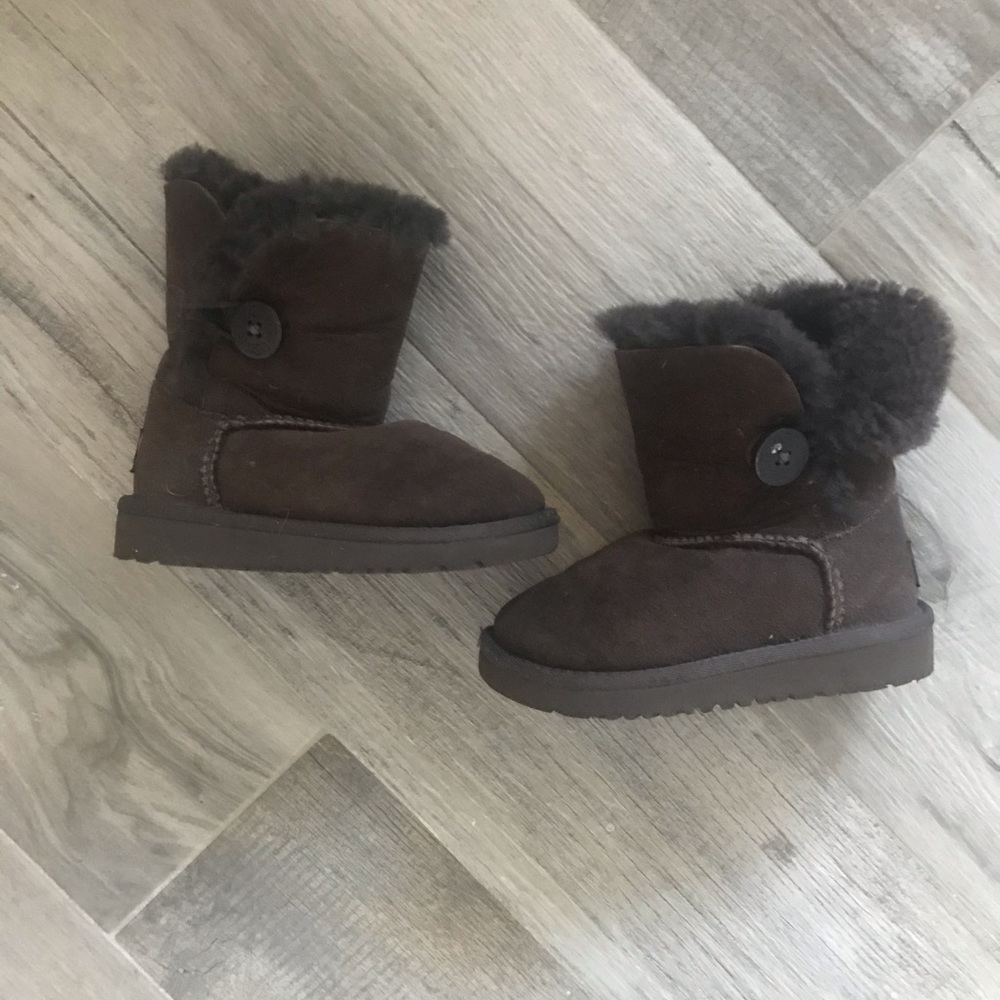 Brown Kids Uggs Australia